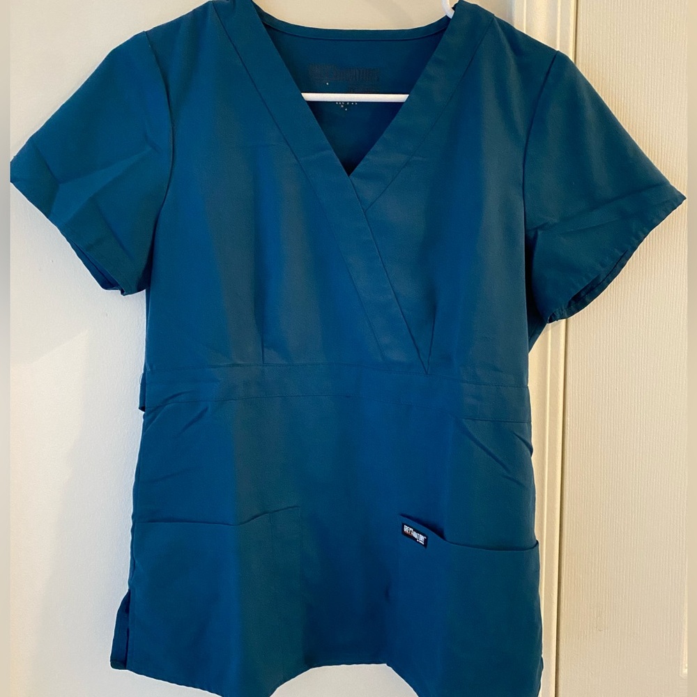 Women’s Scrub Top